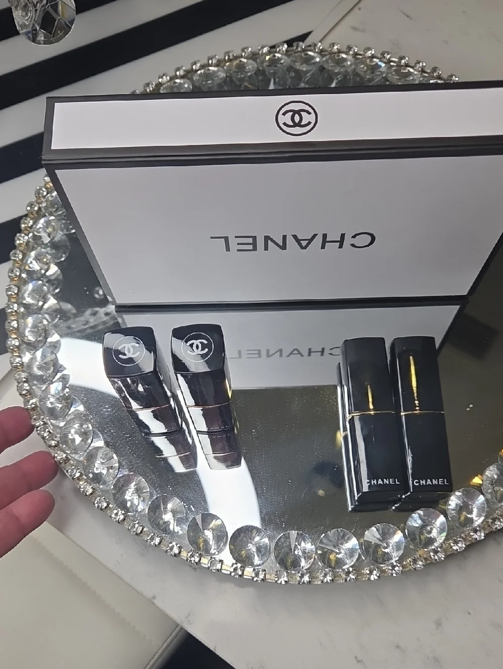 CHANEL Lipstick Set — Pink and Red Tones Nib